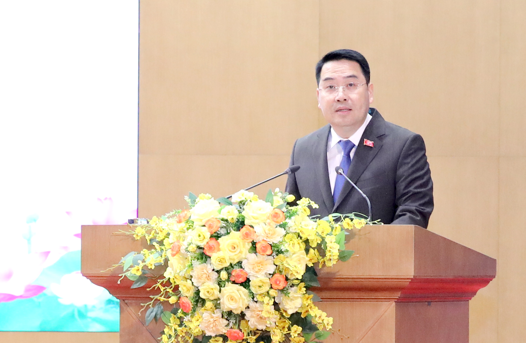 anh tin bai